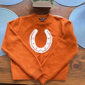 Wrangler Burnt Orange Sweater with Horseshoe Design